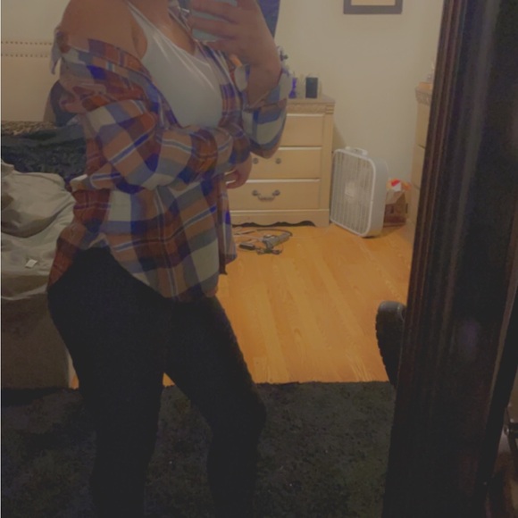 Meet your Posher, Dia🤞🏽 - Picture 14 of 16